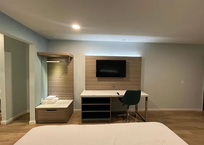 Travelodge By Wyndham Fairplex Pomona