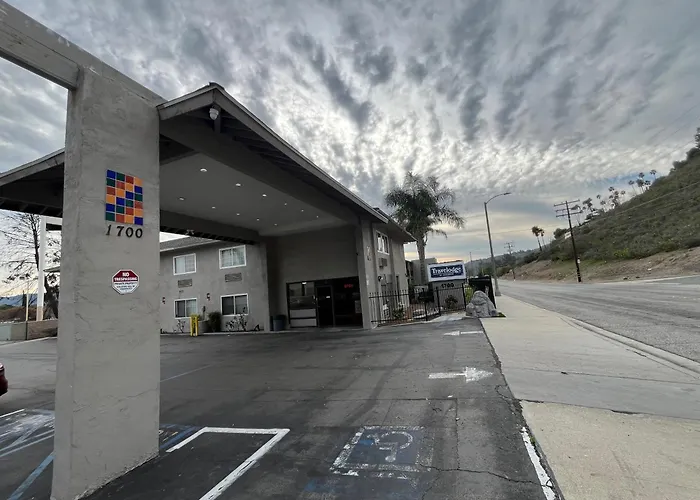 Travelodge By Wyndham Fairplex Pomona