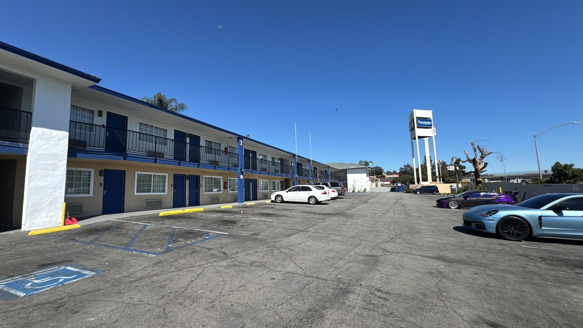 Motel Travelodge By Wyndham Fairplex Pomona
