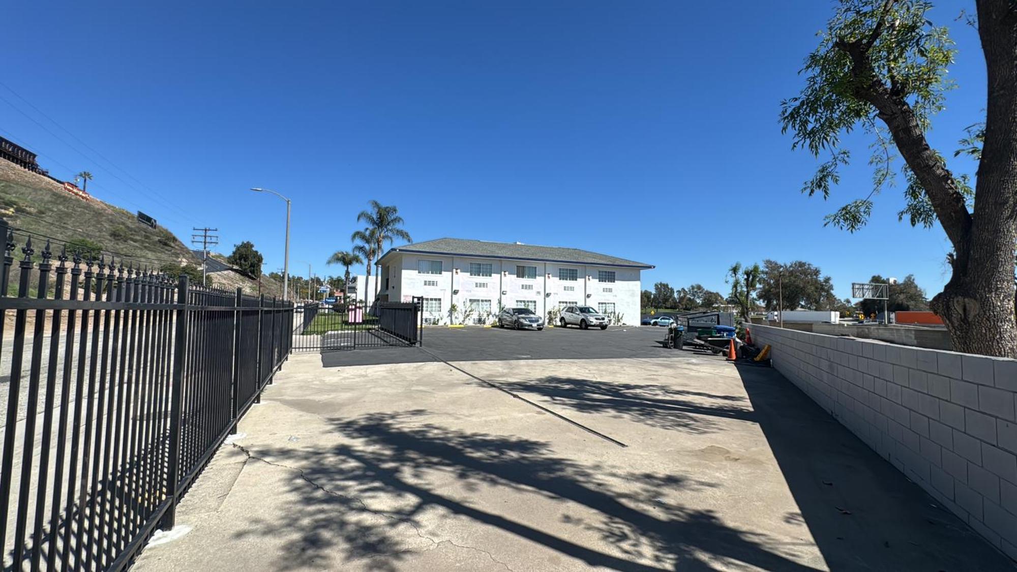 Travelodge By Wyndham Fairplex Motel 2*
